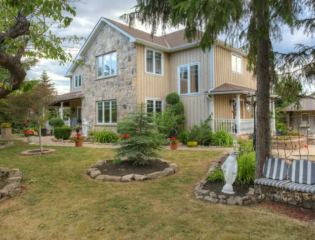 House by the Side of the Road hotel detail image 2