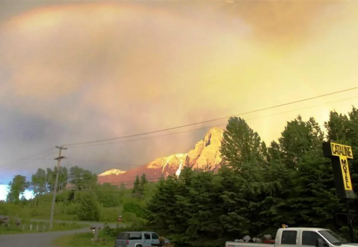 Cataline Motel & RV Park hotel hero