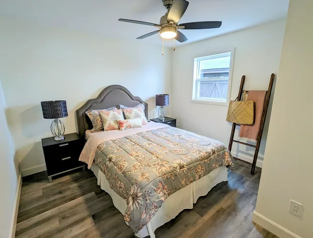 Great Blue Resorts - McCreary's Beach hotel detail image 3