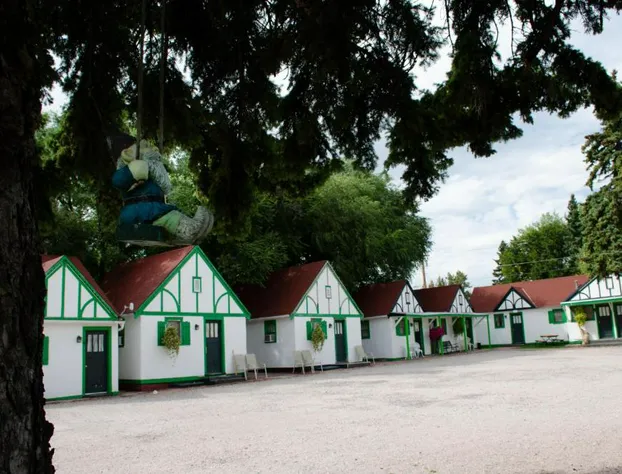 Chalet Motel hotel detail image 3