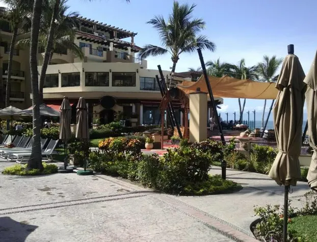 Suites at Villa Del Palmar Flamingos Beach Resort and Spa hotel detail image 3