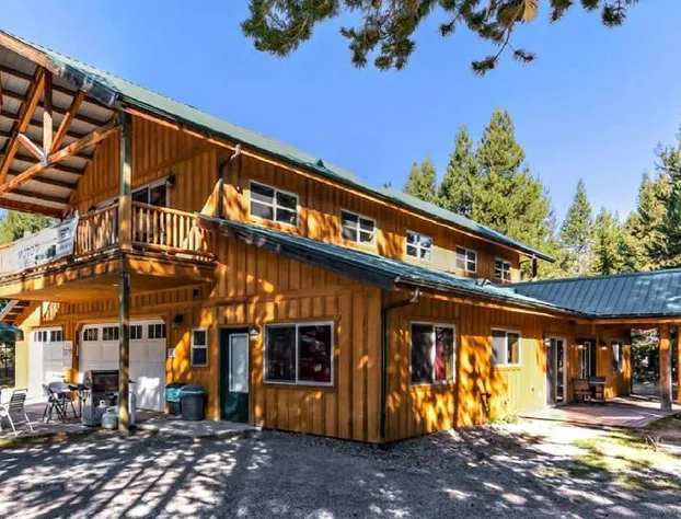 DiamondStone Guest Lodges hotel detail image 1