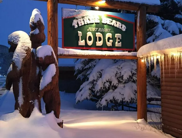 Three Bears Lodge hotel detail image 3