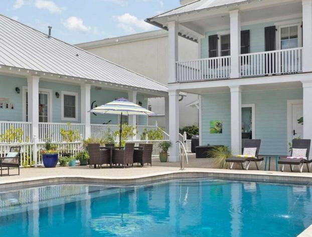 Bay Town Inn hotel detail image 4