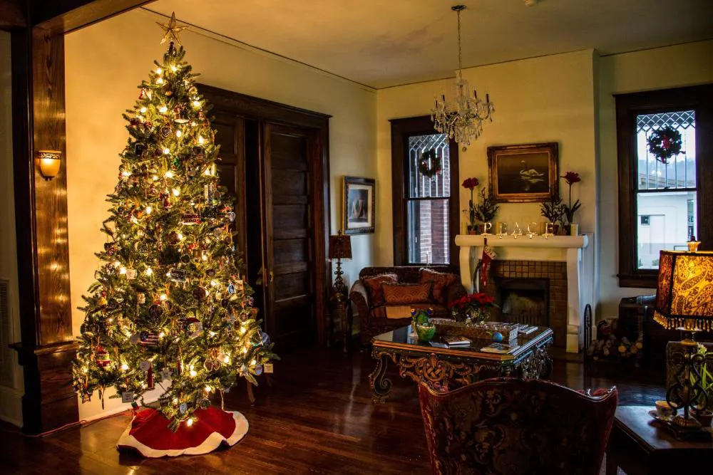 Baker's Hill Inn hotel hero