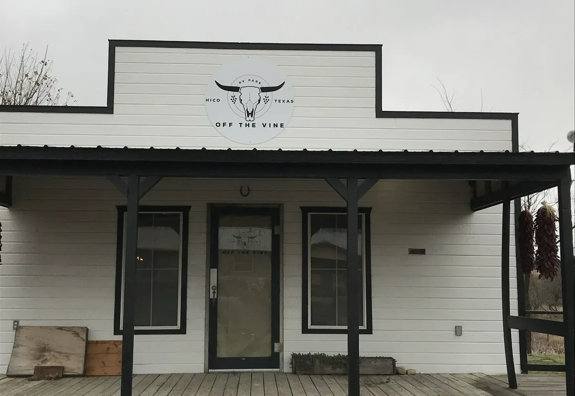 Hotel Off the Vine hotel hero