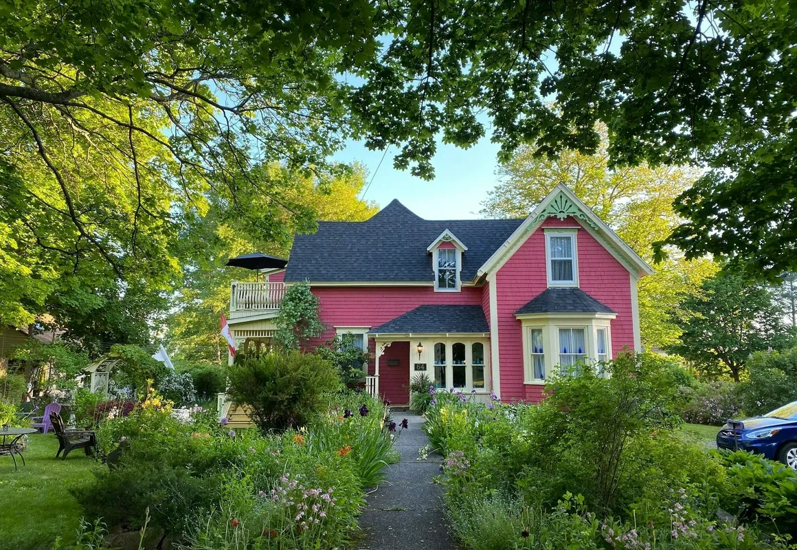 Chambers Guest House B&B hotel hero