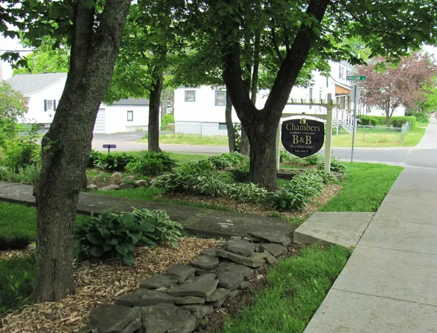 Chambers Guest House B&B hotel detail image 4