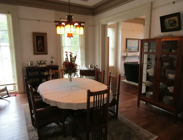 The Tiskilwa Inn hotel detail image 3