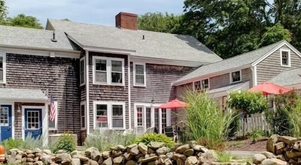 Bursley Manor hotel hero