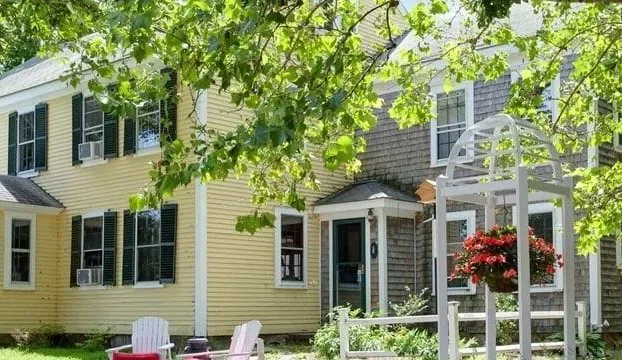 Bursley Manor hotel detail image 1