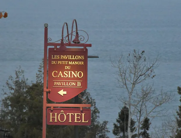 Pavillon Du Petit Manoir Du Casino hotel detail image 2