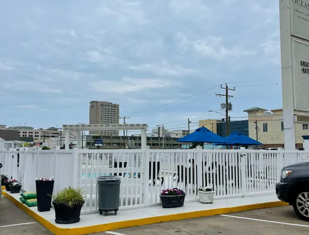 Oceans 2700 hotel detail image 4