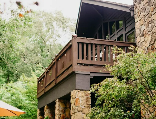 Sylvan Valley Lodge & Cellars hotel detail image 2