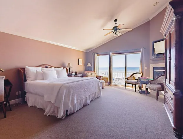 On The Beach Bed & Breakfast hotel detail image 4