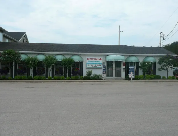 Hotel - Motel Restaurant Coronet hotel detail image 1