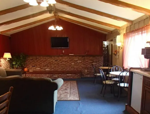 Carlin Villa Motel hotel detail image 2