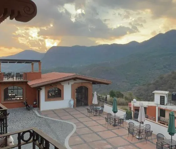 Hotel & Balneario Los Angeles hotel detail image 2