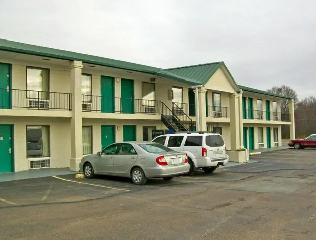 Americas Best Inn Brinkley hotel detail image 1