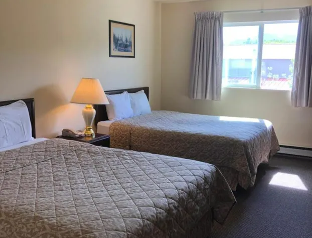 Glacier Hotel hotel detail image 4