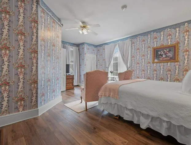 Brook Farm Inn hotel detail image 4