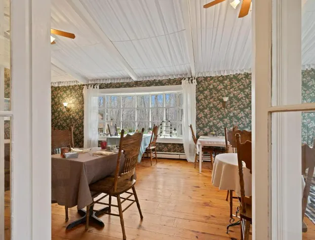 Brook Farm Inn hotel detail image 2