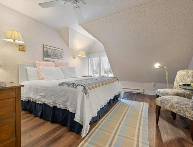 Brook Farm Inn hotel detail image 4