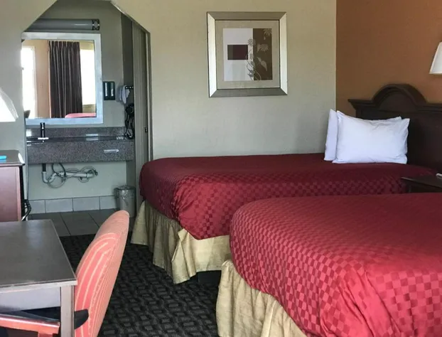 Stamford Inn hotel detail image 3