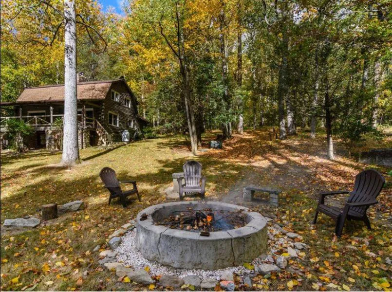 Eagle's Rest Lodge hotel hero