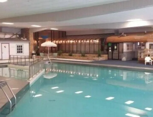 Village West Resort & Hotel hotel detail image 4