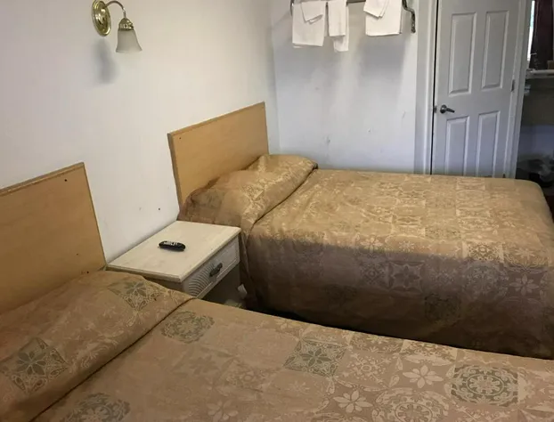 Mayfair Motel hotel detail image 3