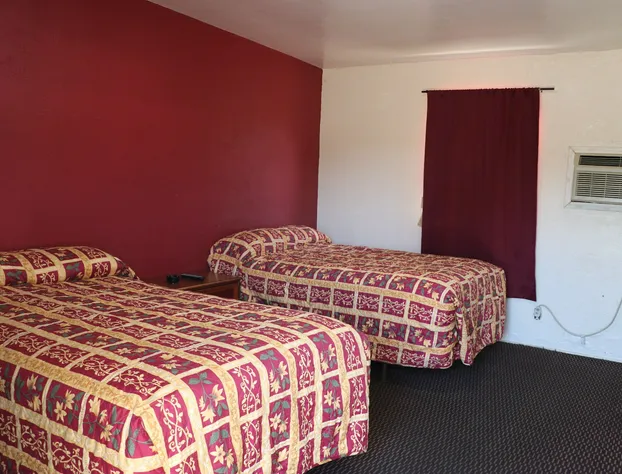 Sandman Inn Motel hotel detail image 4