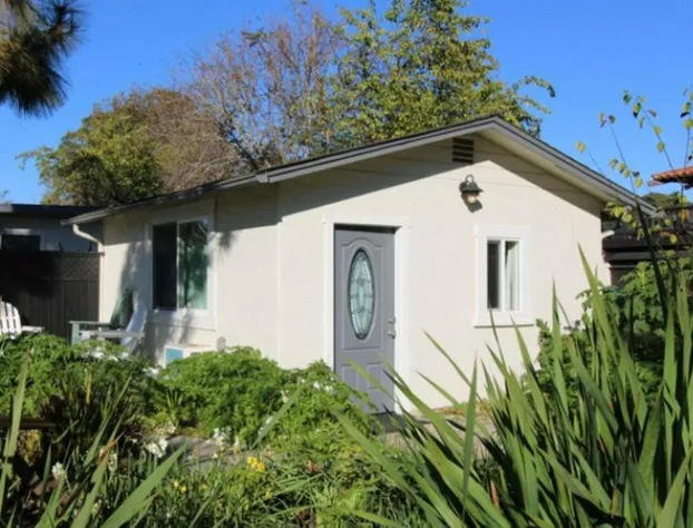 Back Bay Inn hotel detail image 1