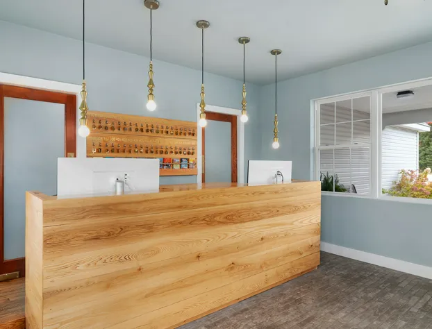 Clearwater Lakeshore Motel hotel detail image 3