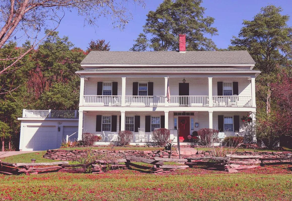 The Hann Homestead Inn hotel hero