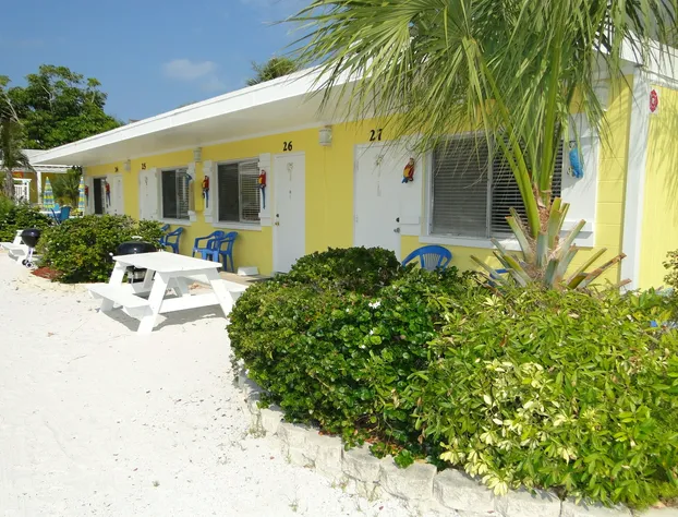 Tropical Breeze Beach Club hotel detail image 3