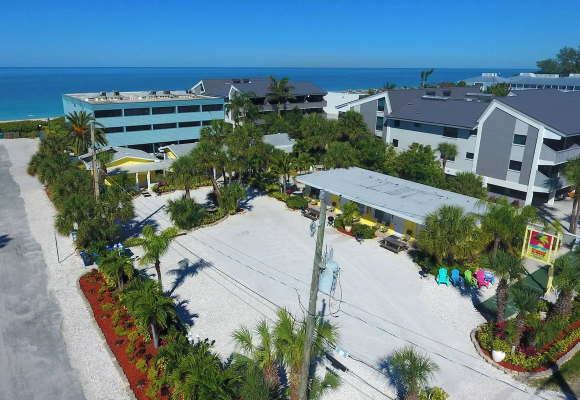 Tropical Breeze Beach Club hotel hero