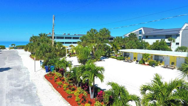 Tropical Breeze Beach Club hotel detail image 3