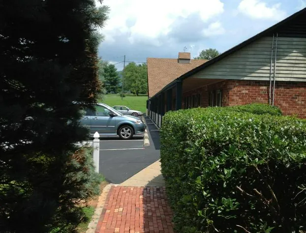 Village Inn hotel detail image 1