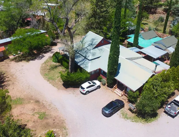 Gardens at Mile High Ranch hotel detail image 2