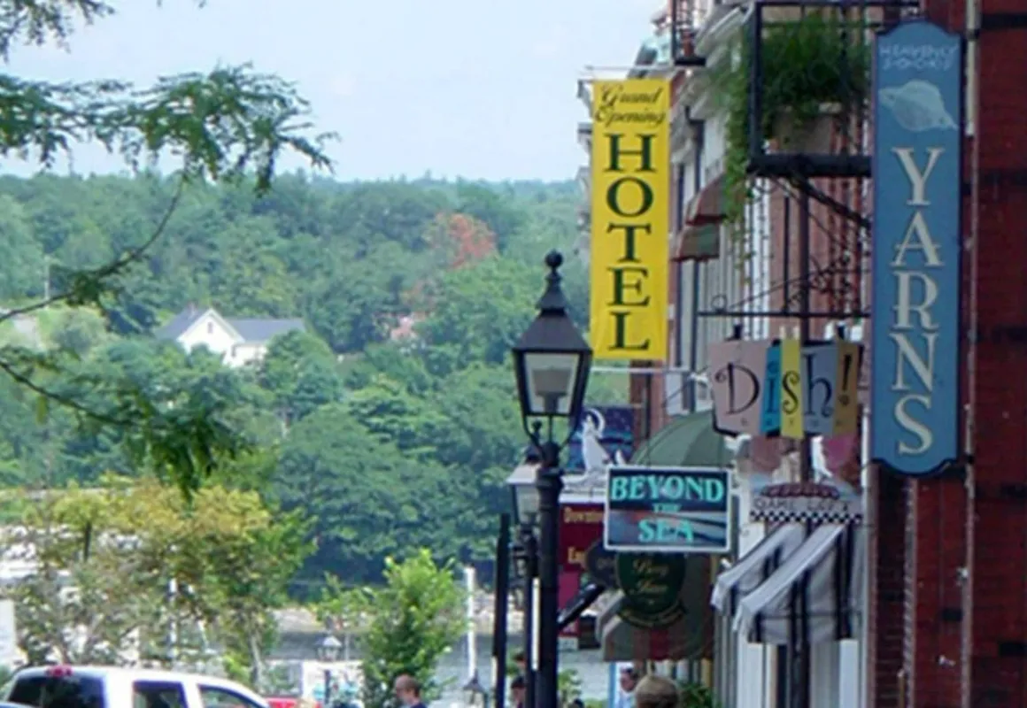 Belfast Bay Inn hotel hero