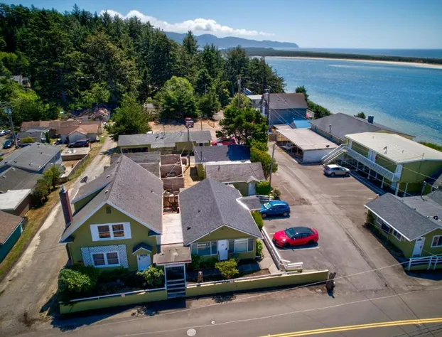 Terimore Bayfront Inn hotel detail image 2