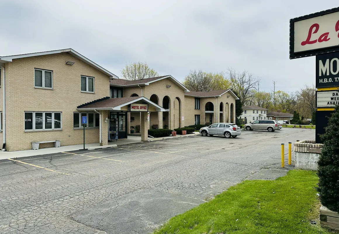 La Villa Motel hotel hero