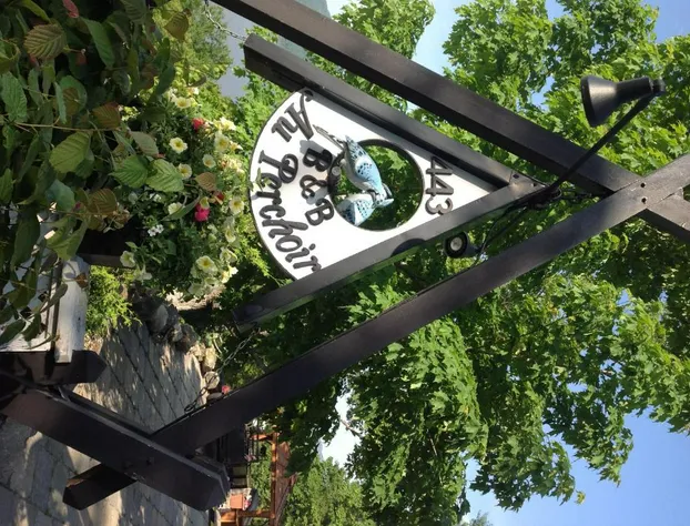 Gîte Au Perchoir hotel detail image 1