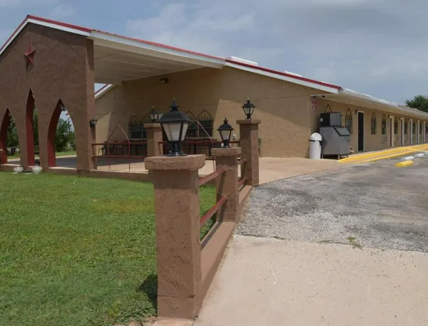 Albany Inn & RV Campground hotel detail image 1