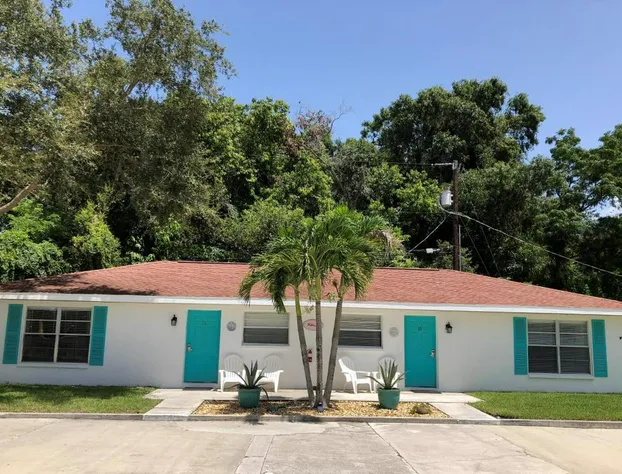 Addys Villas hotel detail image 3