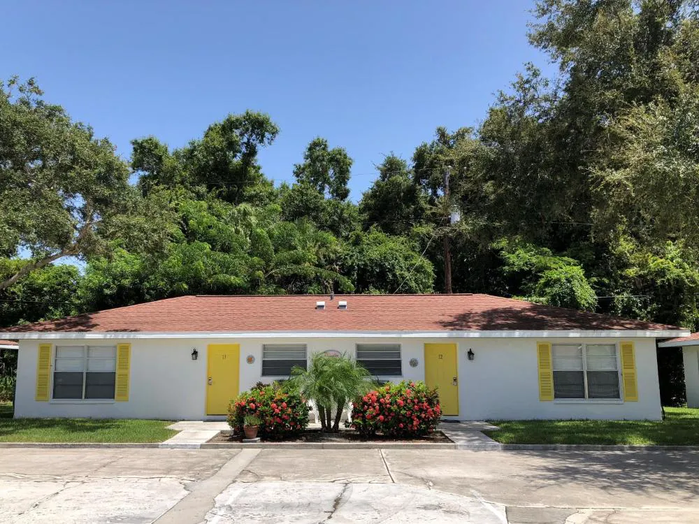 Addys Villas hotel hero