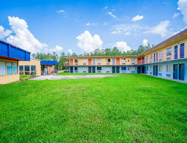 Economy Inn Livingston By OYO TX US 59 hotel detail image 4