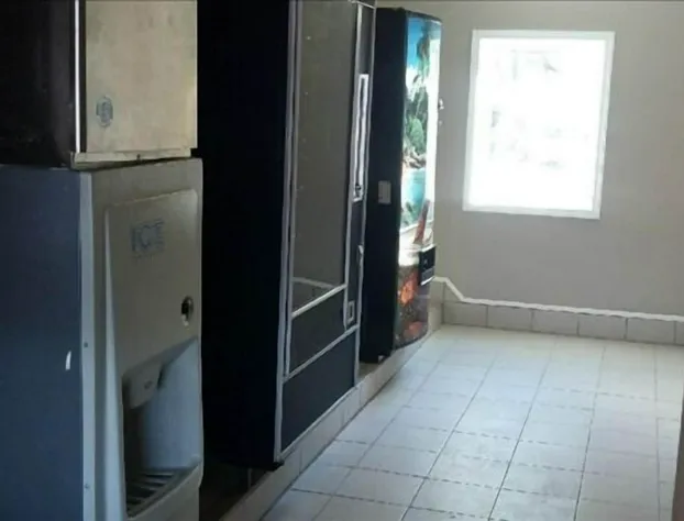 Edmond's Au Gres Inn hotel detail image 3