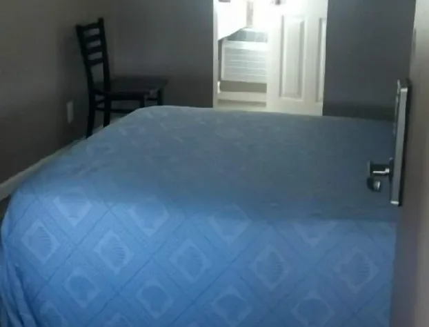 Edmond's Au Gres Inn hotel detail image 4